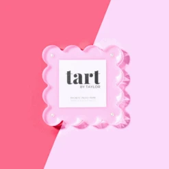 Mini Scalloped Acrylic Picture Frame -Home Furnishings Store f79003